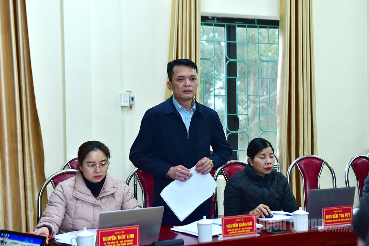 Lãnh đạo xã Hùng An báo cáo tình hình triển khai thực hiện cuộc bầu cử đại biểu Quốc hội khóa XVI và đại biểu HĐND các cấp nhiệm kỳ 2026 - 2031.