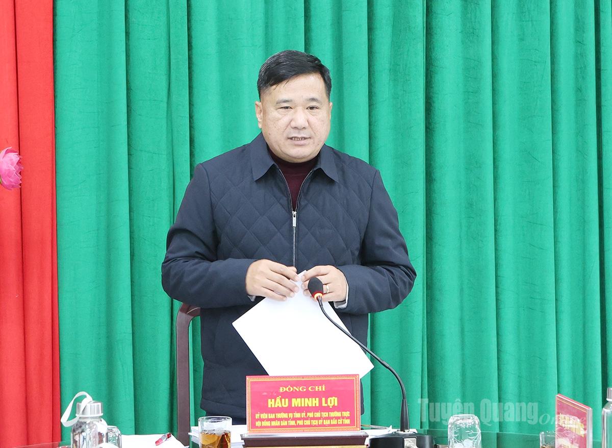 Đồng chí Hầu Minh Lợi, Ủy viên Ban Thường vụ Tỉnh ủy, Phó Chủ tịch Thường trực HĐND tỉnh, Phó Chủ tịch Ủy ban bầu cử tỉnh phát biểu kết luận kiểm tra.