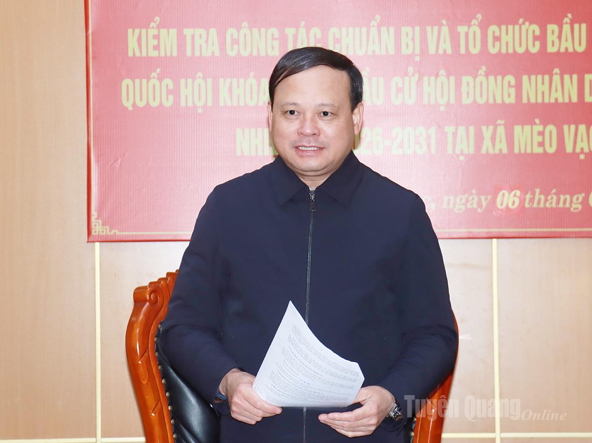 Đồng chí Nguyễn Mạnh Tuấn, Phó Chủ tịch Thường trực UBND tỉnh phát biểu tại buổi làm việc.