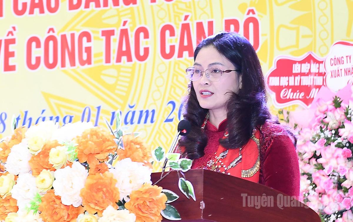 Đồng chí Phó Chủ tịch UBND tỉnh Vương Ngọc Hà phát biểu tại lễ công bố.