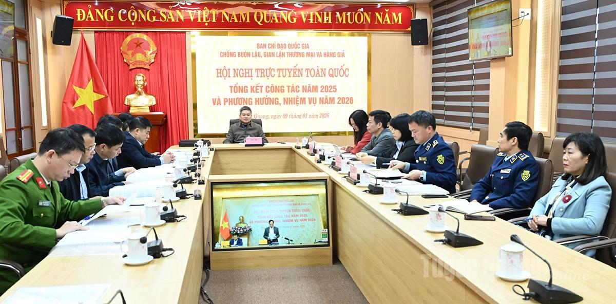 Các đại biểu dự hội nghị tại điểm cầu Tuyên Quang.