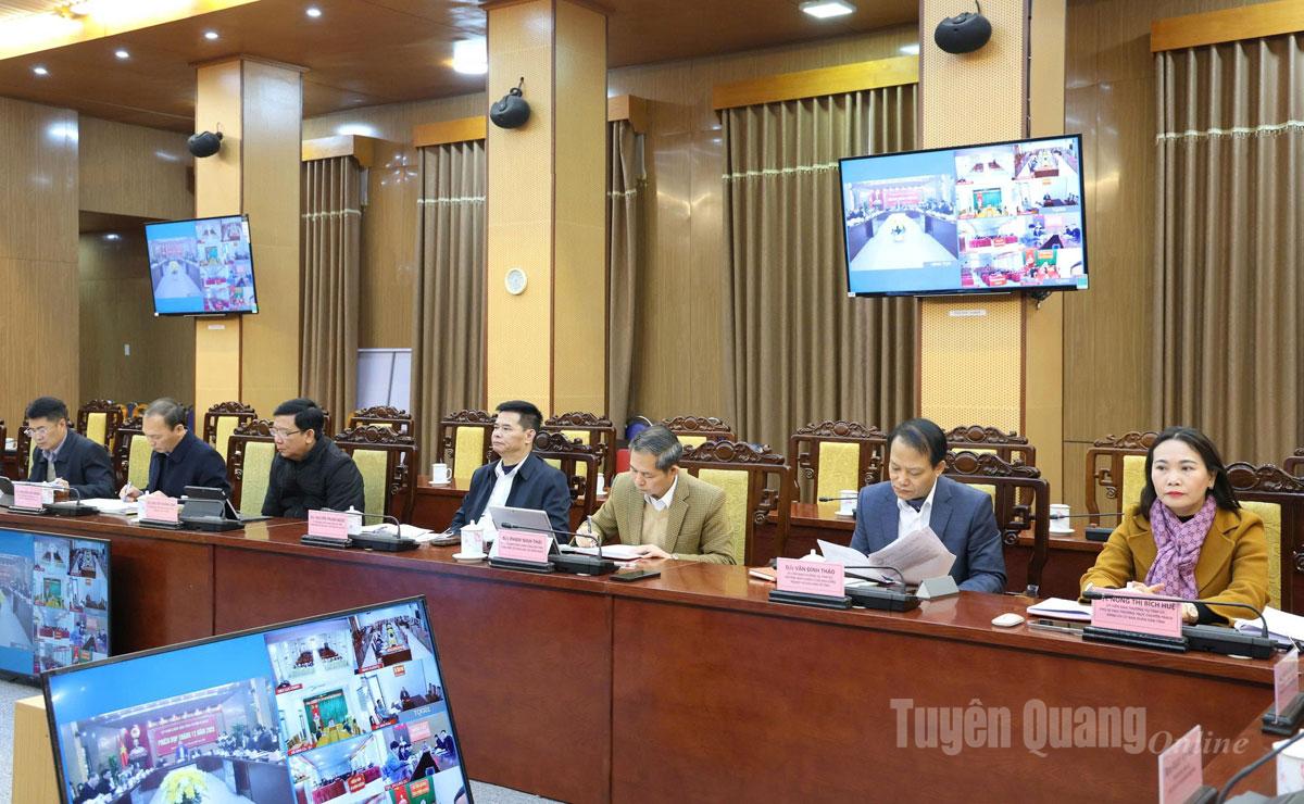 Các đại biểu dự phiên họp