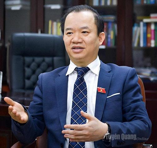 PGS.TS Bùi Hoài Sơn.