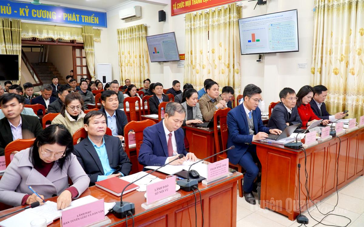 Các đại biểu dự Hội thảo khoa học.