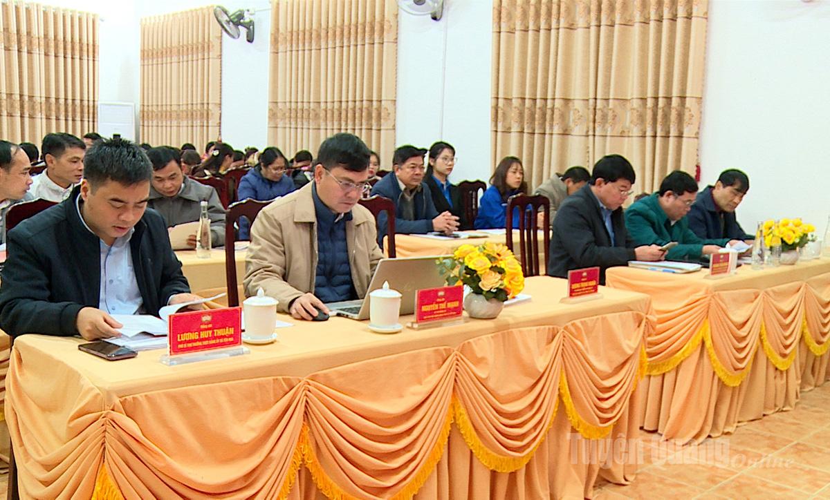 Đại biểu tham dự Hội nghị triển khai nhiệm vụ công tác mặt trận và các tổ chức chính trị xã hội xã Yên Hoa năm 2026.