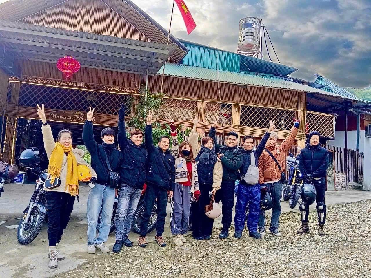 Every year, Ha Thanh welcomes a large number of visitors who come to explore and experience its cultural space.