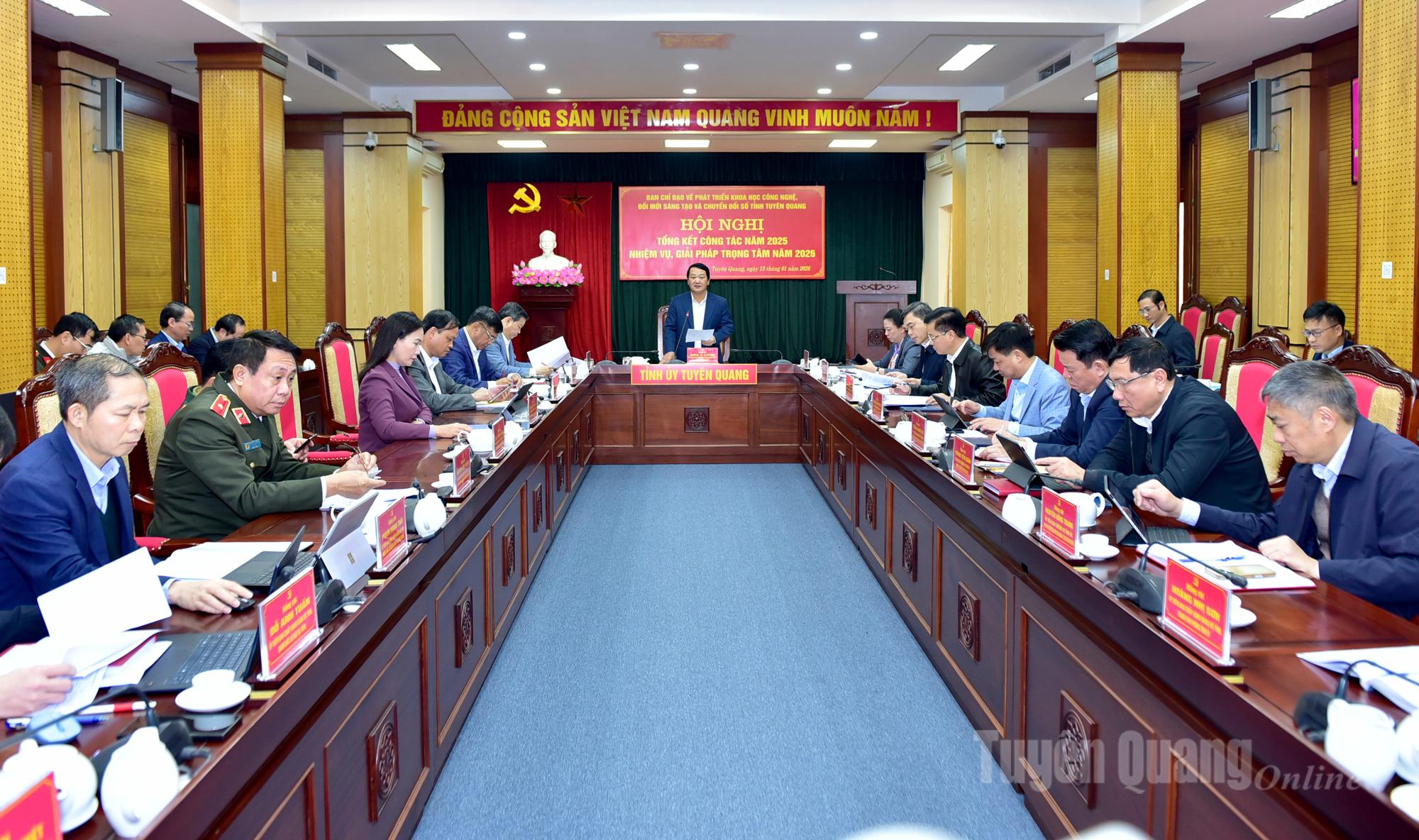 Quang cảnh hội nghị.