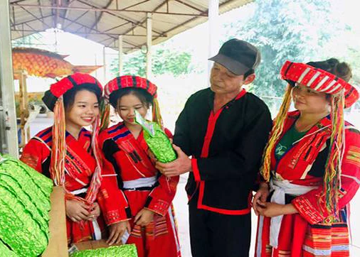 Pa Then Linh Phu Tea.