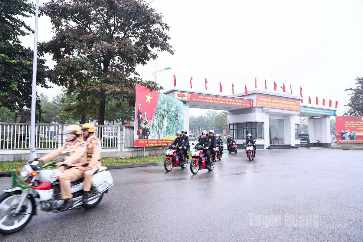 Công an tỉnh thực hiện ra quân đợt cao điểm tấn công, trấn áp tội phạm, bảo đảm an ninh, trật tự, bảo vệ Đại hội đại biểu toàn quốc lần thứ XIV của Đảng, bầu cử đại biểu Quốc hội khóa XVI, HĐND các cấp nhiệm kỳ 2026 - 2031 và Tết Nguyên đán Bính Ngọ 2026.