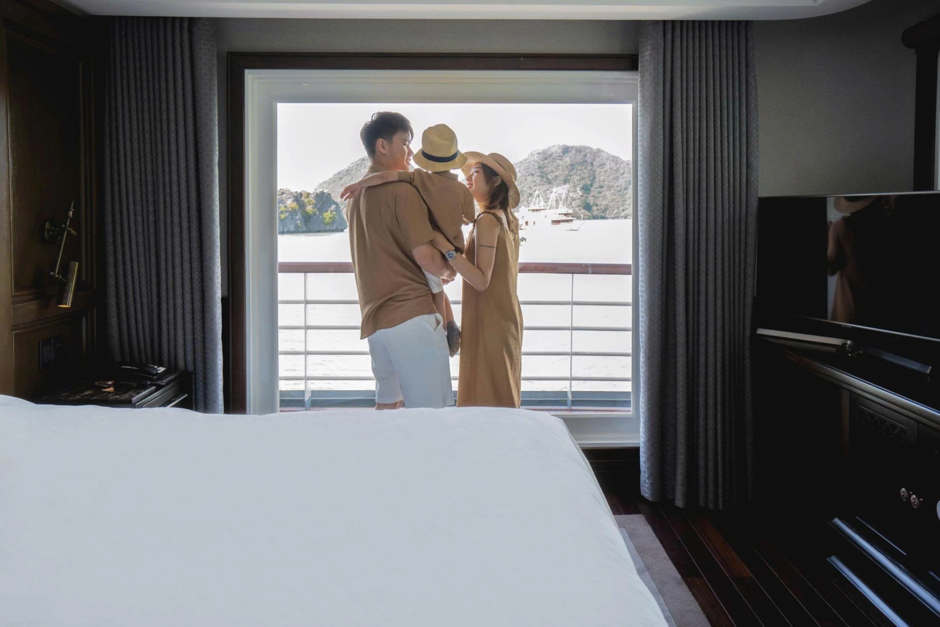 Du thuyền “All-inclusive” của Paradise Vietnam cho gia đình du lịch dịp Tết 2026