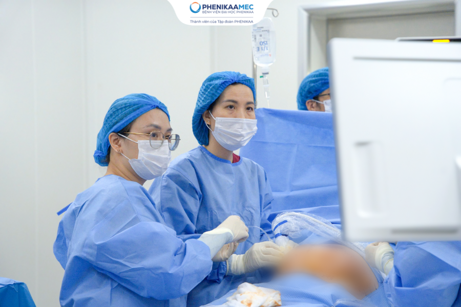 Kỹ thuật nội soi buồng ối đốt dây rốn bằng laser điều trị hội chứng truyền máu song thai, dải sợi ối