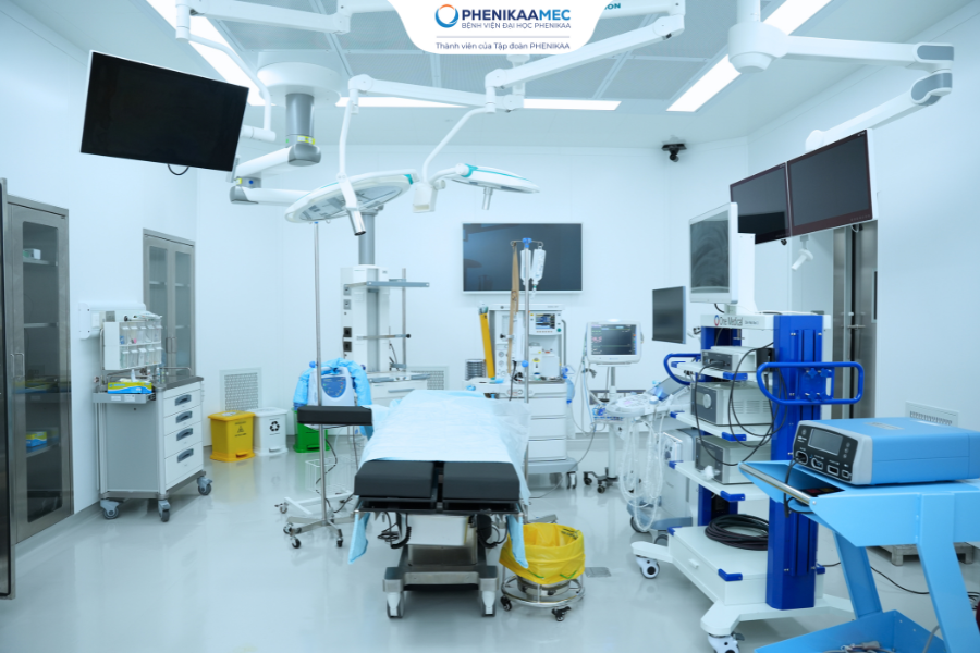 Phòng mổ đạt tiêu chuẩn ISO 5 vô trùng tuyệt đối đảm bảo an toàn cho mẹ và thai nhi