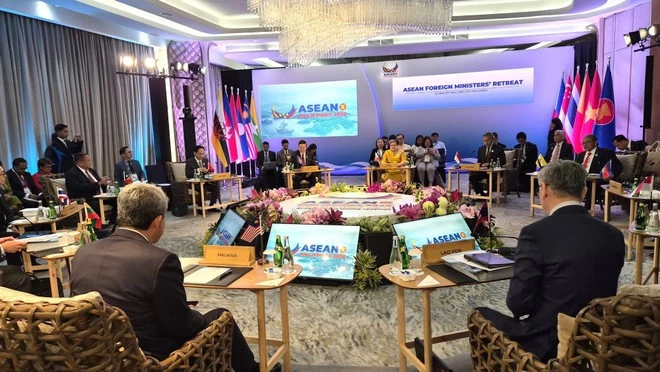 An overview of the ASEAN Foreign Ministers Retreat in Cebu, the Philippines, on January 29. (Photo: VNA)