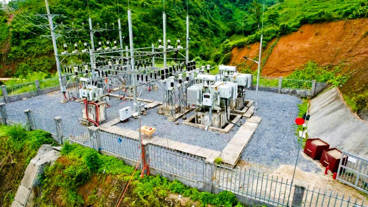 Dự án đã 
đóng điện 
xung kích 
trạm biến áp 35kV.