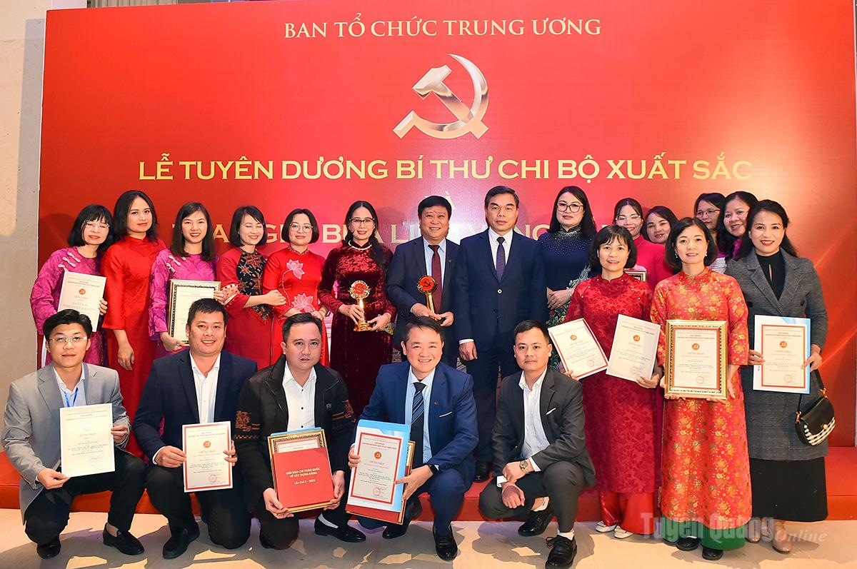 Báo và phát thanh, truyền hình Tuyên Quang có 2 tác phẩm đoạt giải B và C Giải Búa liềm vàng 2025