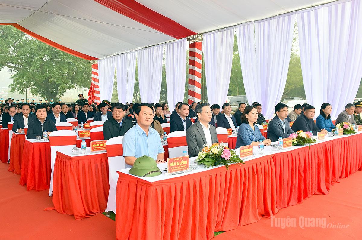 Delegates attend the ceremony.