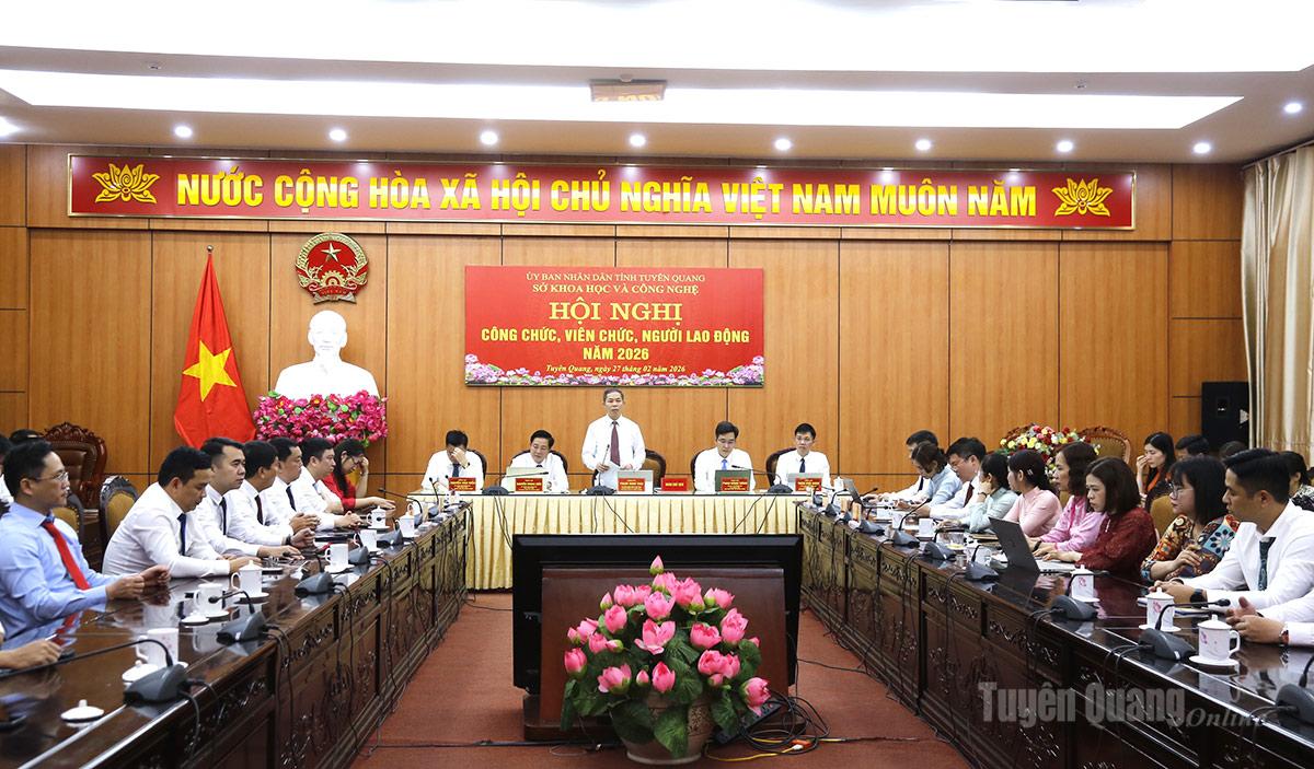  Toàn cảnh hội nghị