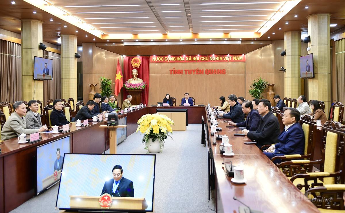 Đại biểu dự hội nghị tại điểm cầu Tuyên Quang.