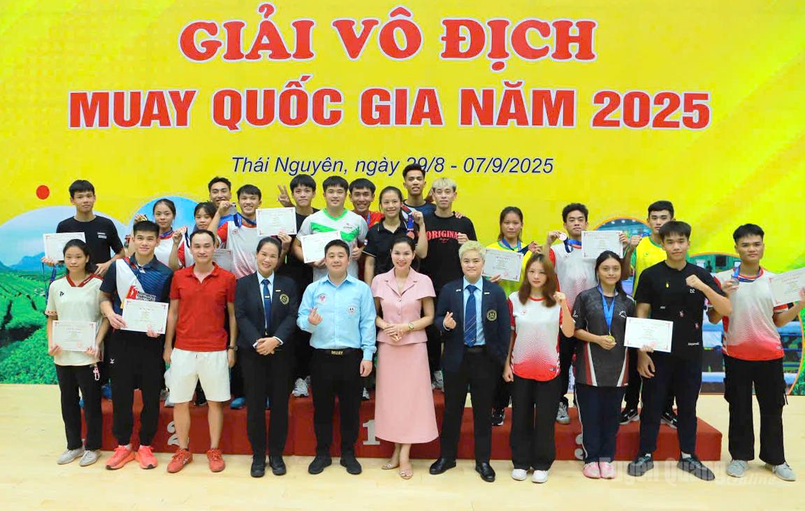 With eight gold medals, five silver medals and 13 bronze medals at national tournaments, along with one bronze medal at the 2026 Asian Championship, Muay Thai is emerging as a highly promising discipline in Tuyen Quang’s high-performance sports sector.