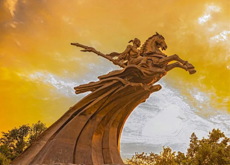 Truyền thuyết Thánh Gióng - Biểu tượng sức mạnh và đoàn kết dân tộc.