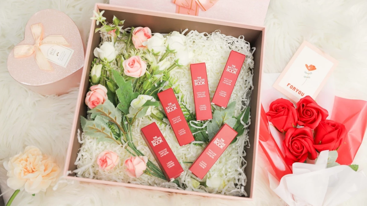 Quà tặng ngày 8/3 thể hiện tình cảm chân thành đối với phái đẹp