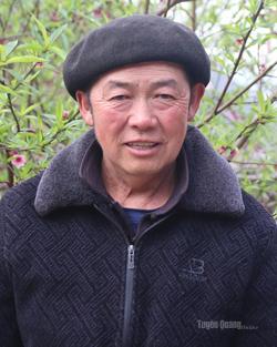 Nghệ nhân dân gian Vàng Chứ Chơ, thôn Lao Xa, xã Sà Phìn.