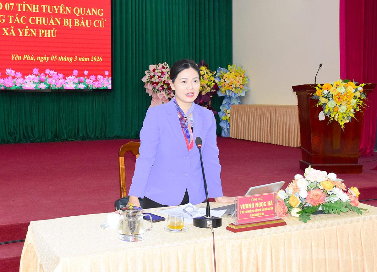 Đồng chí Phó Chủ tịch UBND tỉnh Vương Ngọc Hà phát biểu kết luận buổi làm việc.