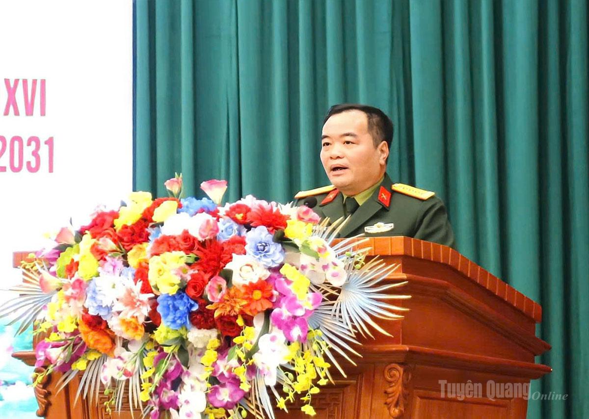 Ứng cử viên HĐND tỉnh Nguyễn Minh Khôi trình bày chương trình hành động.