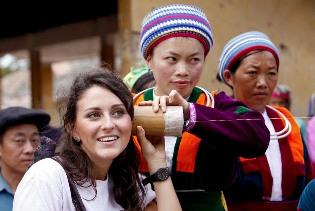 They experience the Tay ethnic people’s cultural identity.