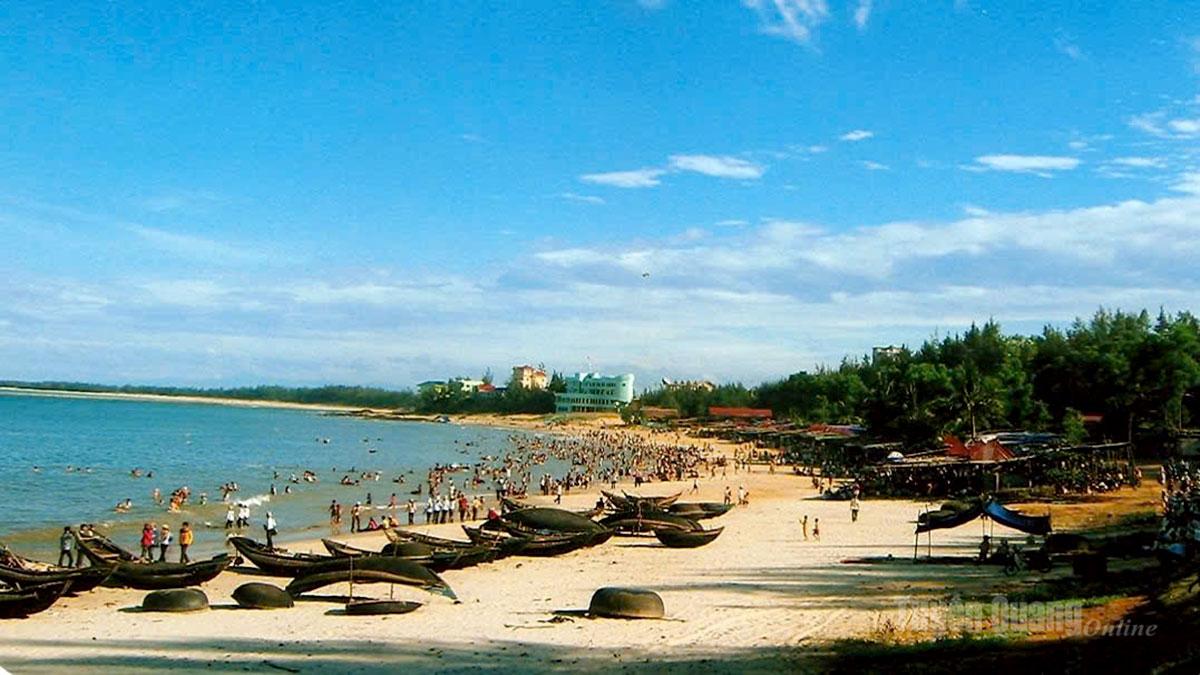 Biển Cửa Việt là 1 trong 4 bãi biển đẹp nhất của Quảng Trị.

