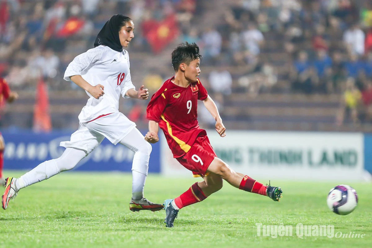 Tiền đạo trẻ Ngọc Minh Chuyên là niềm hy vọng, tự hào của thể thao Tuyên Quang.