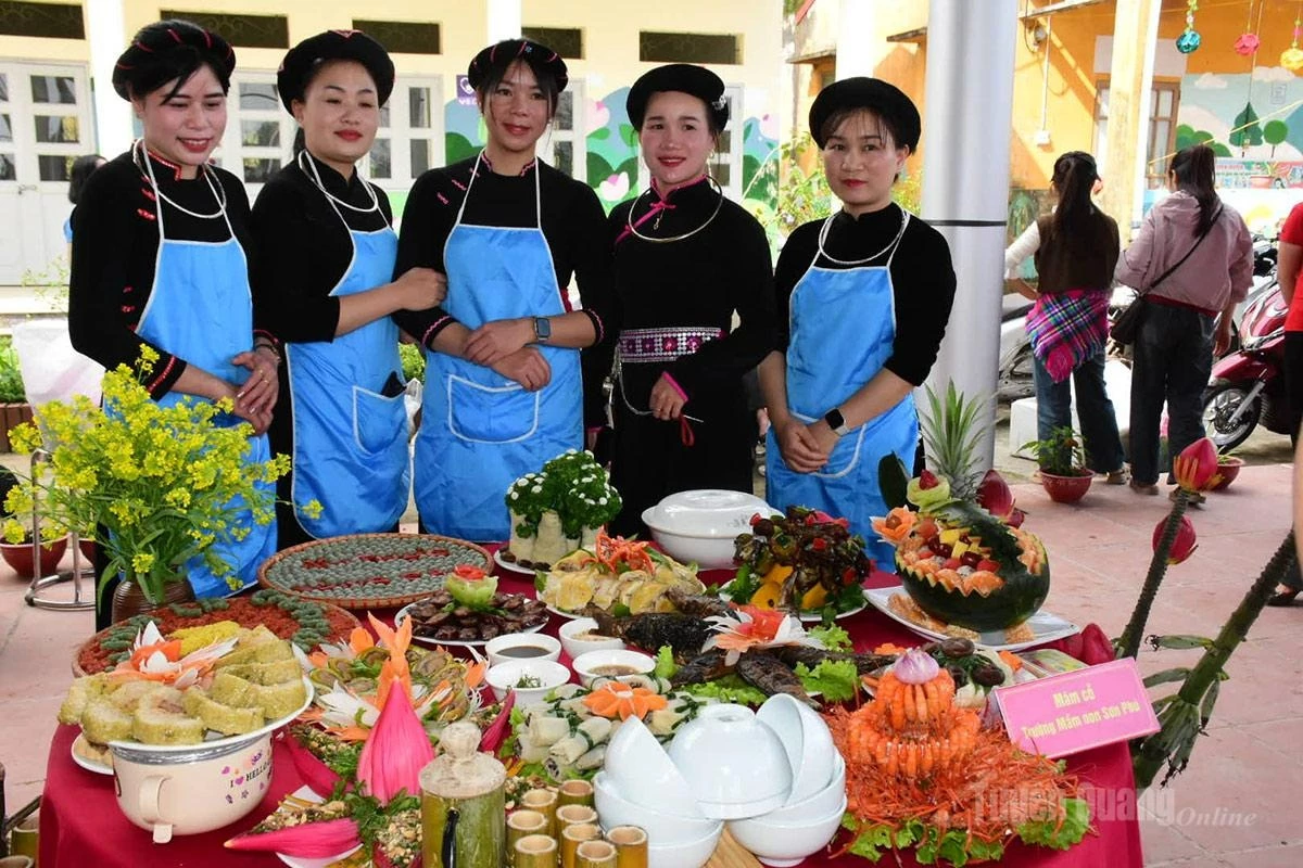 Teams competed at the 2026 Hong Thai Highland Culinary Culture Festival.