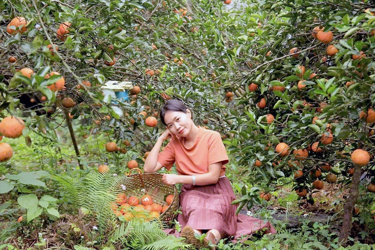 A young Hmong woman, Giang Thi Sao, has brought the farmstay model to the village.