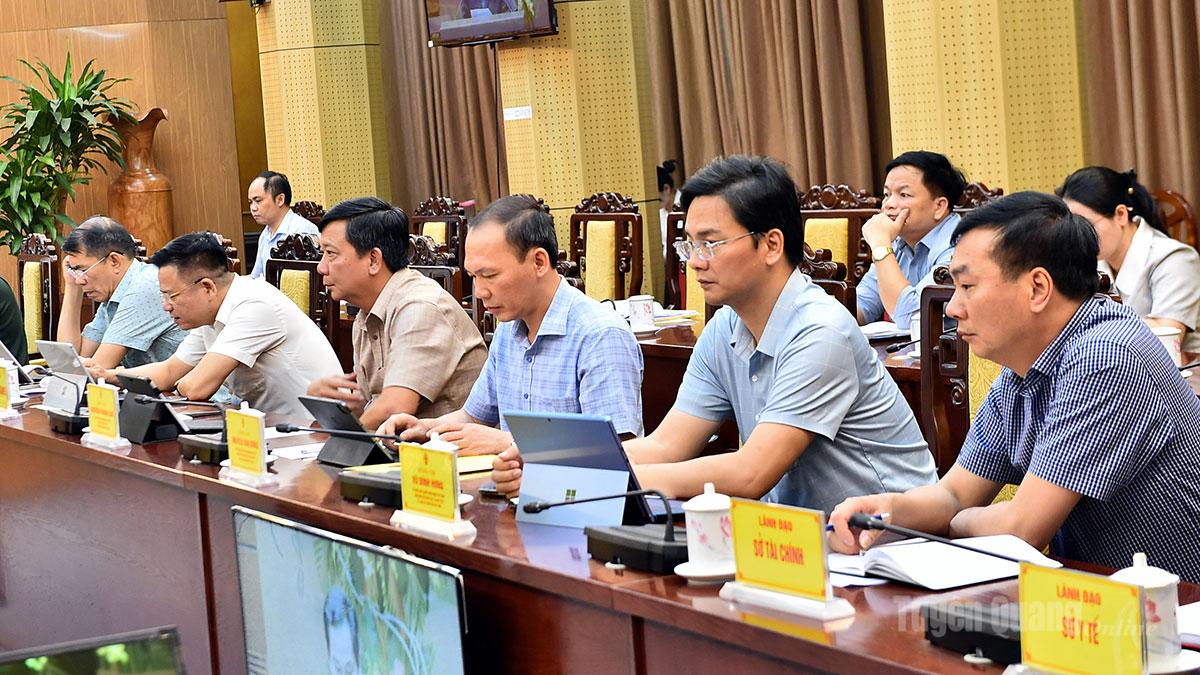 Các đại biểu dự hội nghị.