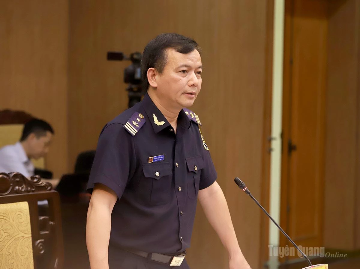 Đại diện cơ quan Hải quan đề xuất giải pháp thúc đẩy xuất, nhập khẩu qua các cửa khẩu của tỉnh.