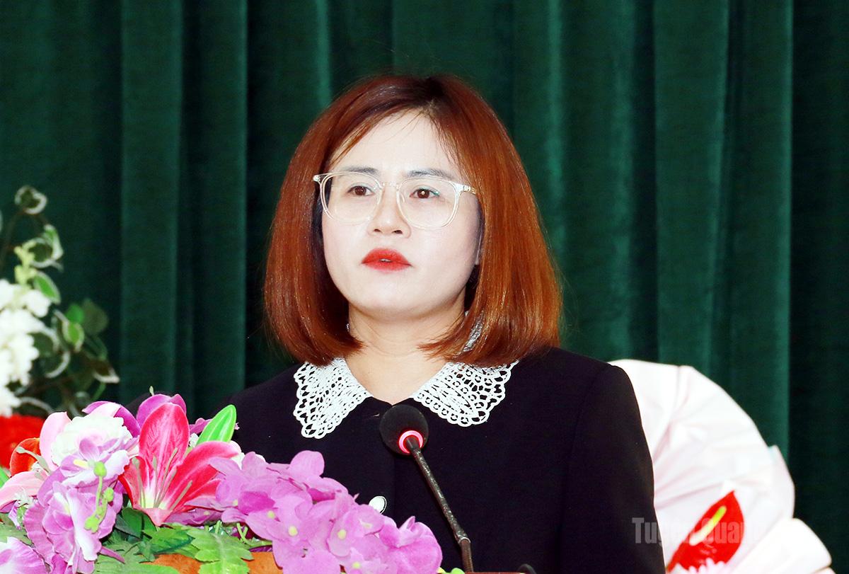 Ứng cử viên đại biểu Quốc hội khóa XVI Nguyễn Việt Hà, Giám đốc Chi nhánh Agribank Tuyên Quang trình bày chương trình hành động cá nhân.