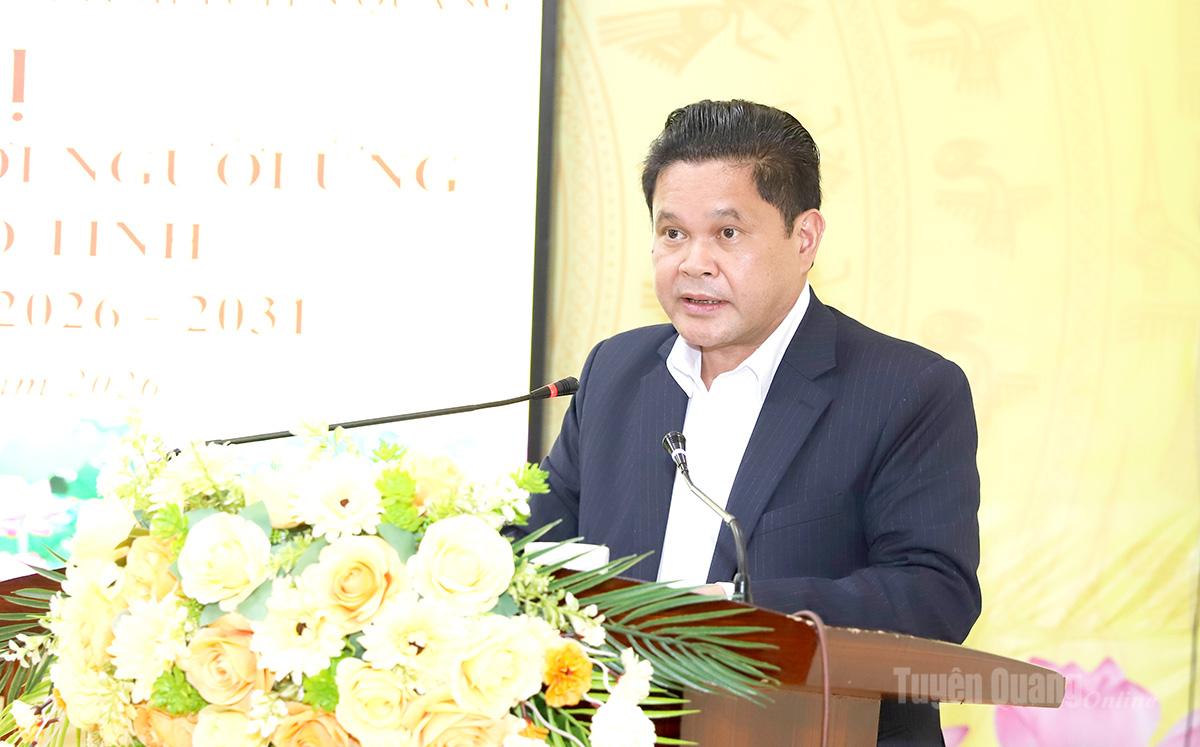 Bí thư Đảng ủy phường Hà Giang 2 Vàng Seo Cón trình bày chương trình hành động nếu trúng cử đại biểu HĐND tỉnh.