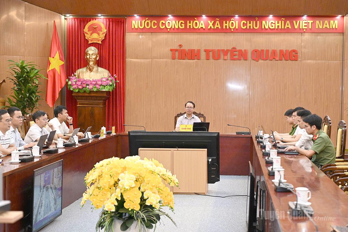 Đại biểu dự hội nghị tại điểm cầu Tuyên Quang.