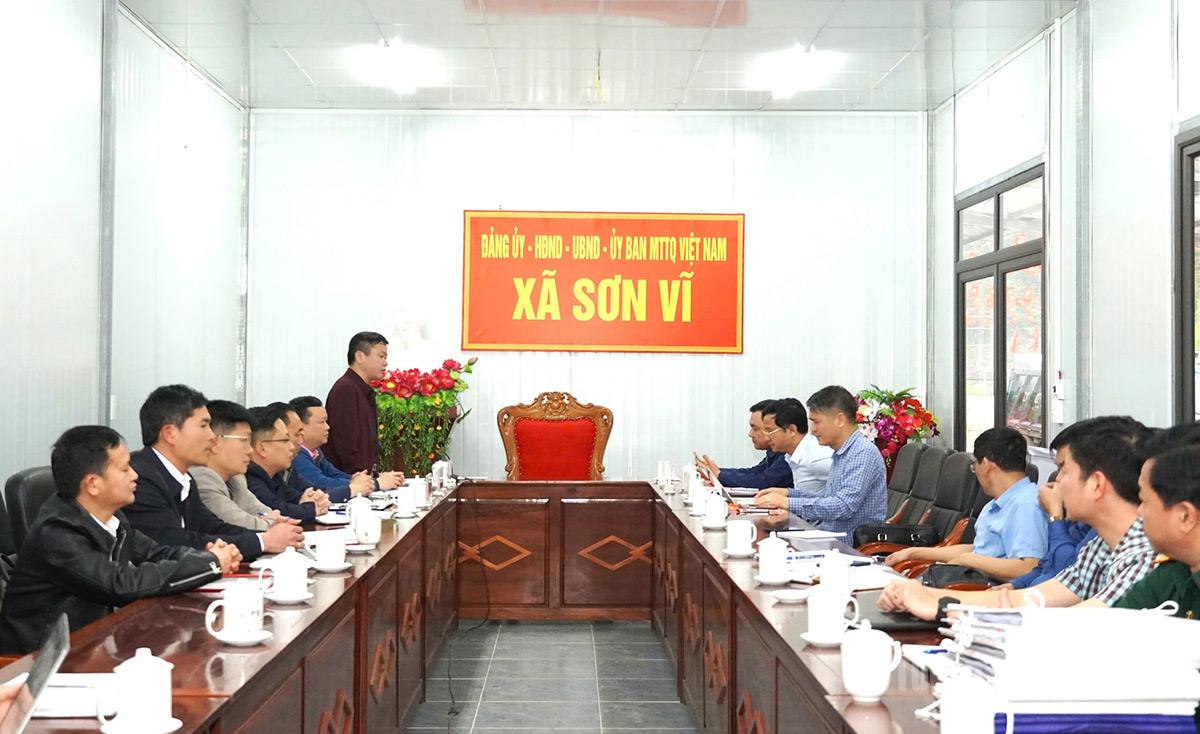 Toàn cảnh buổi làm việc.