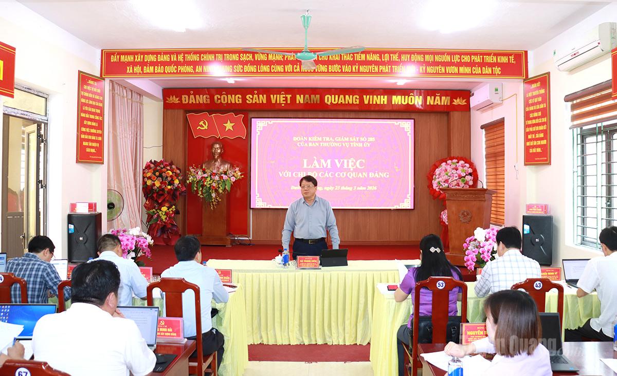 Quang cảnh buổi làm việc tại xã Đường Thượng.