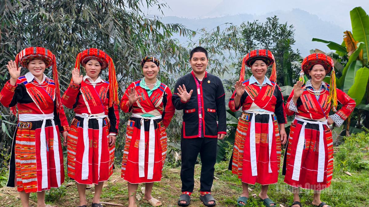 When cultural values are promoted in the right direction, they become a powerful internal resource, creating sustainable livelihoods and driving tourism as well as socio-economic development. This is also the path for Pa Then culture to remain vibrant in contemporary life and to spread sustainably into the future.