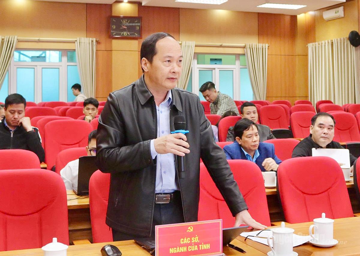 Đại diện Sở Xây dựng đóng góp ý kiến về giải pháp kỹ thuật, phương án.