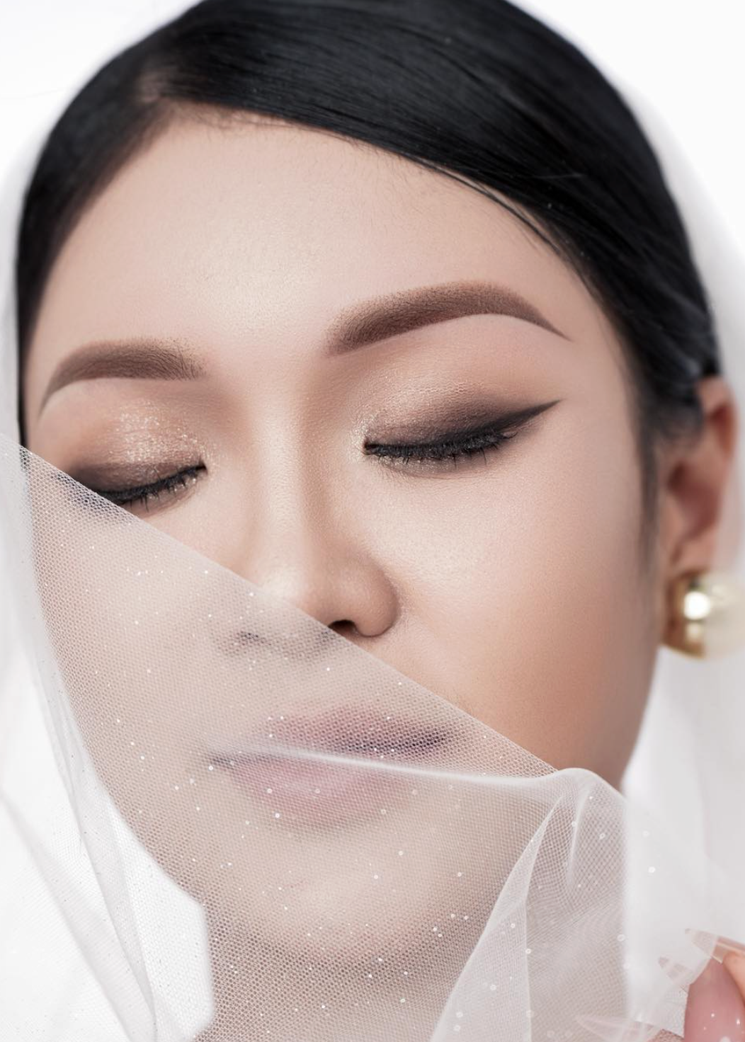 Giải mã kỹ thuật phun chân mày Ombre là gì?