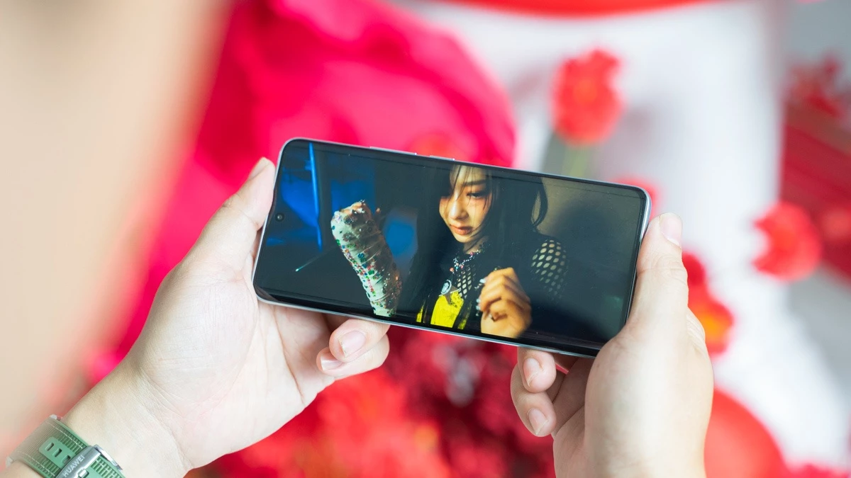 Note 14 Pro sẽ là lựa chọn cao cấp hơn