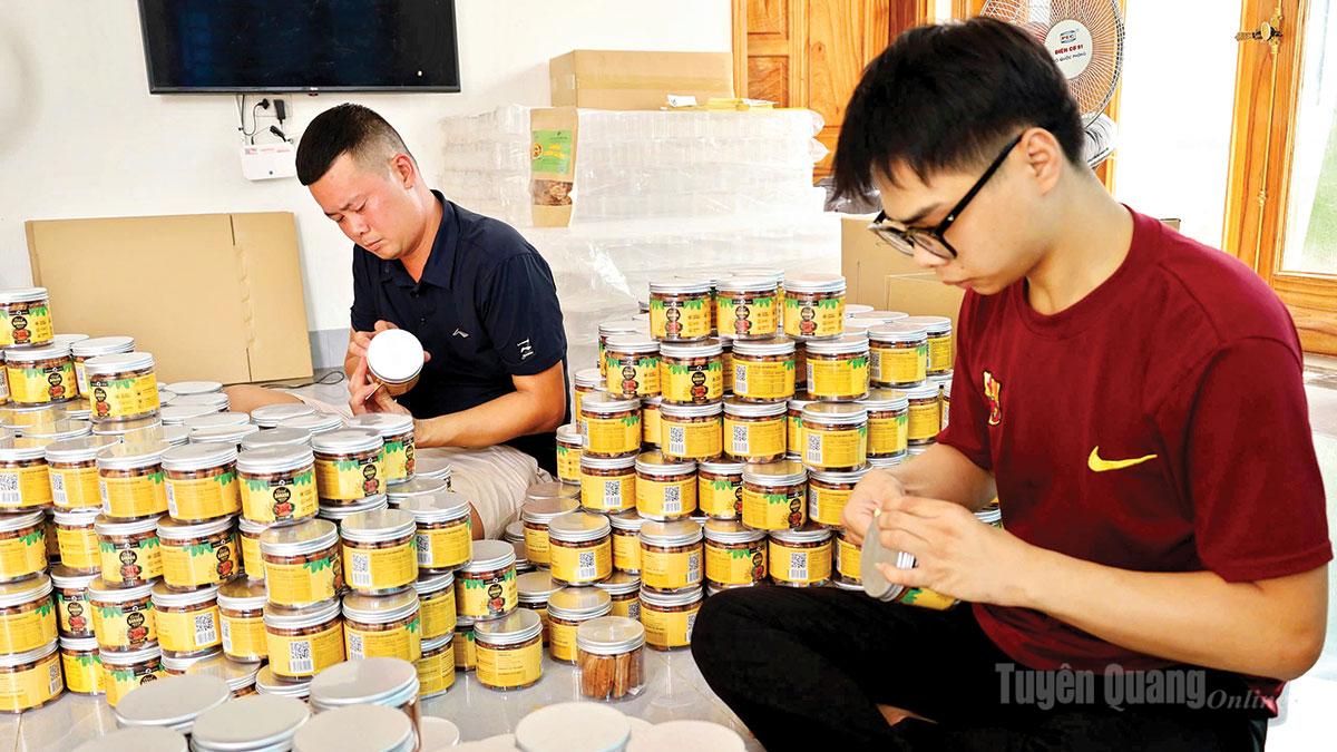 Sản phẩm chuối sấy của Hợp tác xã Chiêu Yên, xã Lực Hành được xuất khẩu sang các nước 
châu Âu.