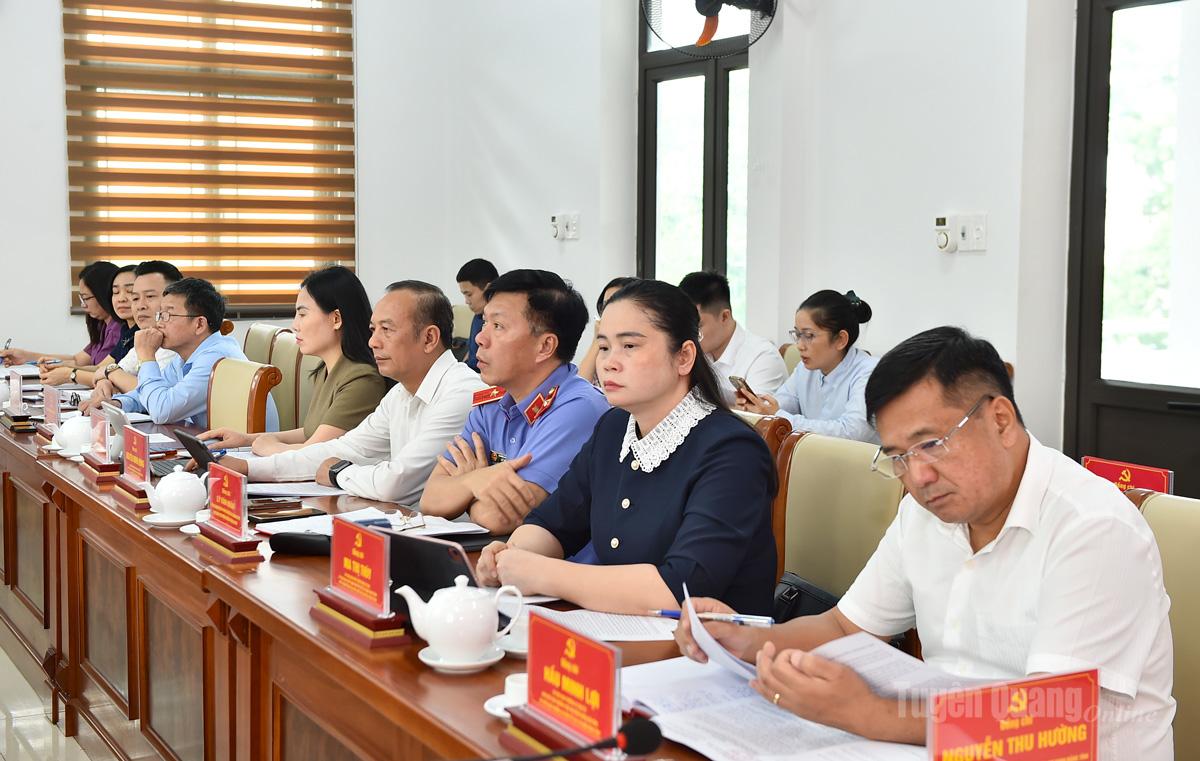 Các đại biểu dự hội nghị.