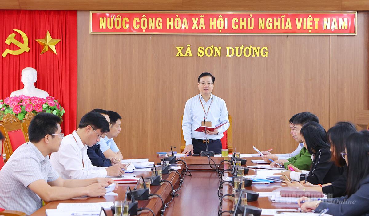 Đồng chí Trần Quang Minh, Uỷ viên Ban Thường vụ Tỉnh uỷ, Trưởng Ban Tổ chức Tỉnh ủy phát biểu chỉ đạo.