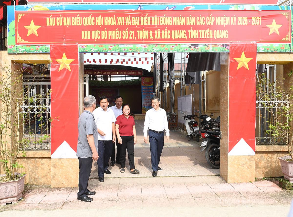 Khu vực bỏ phiếu số 21, thôn 9, xã Bắc Quang đã sẵn sàng cho ngày bầu cử.