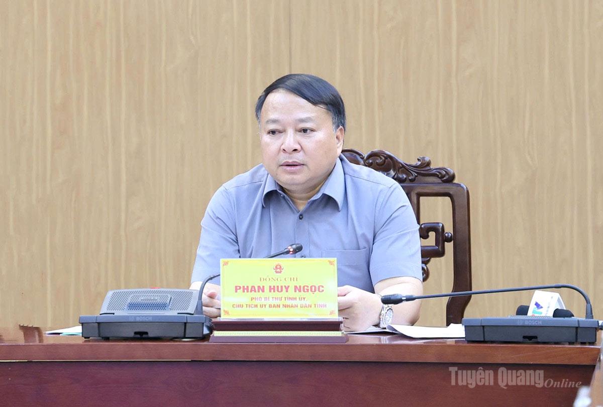 Đồng chí Phan Huy Ngọc, Phó Bí thư Tỉnh ủy, Chủ tịch UBND tỉnh phát biểu kết luận Hội nghị thúc đẩy giải ngân vốn đầu tư công năm 2026.