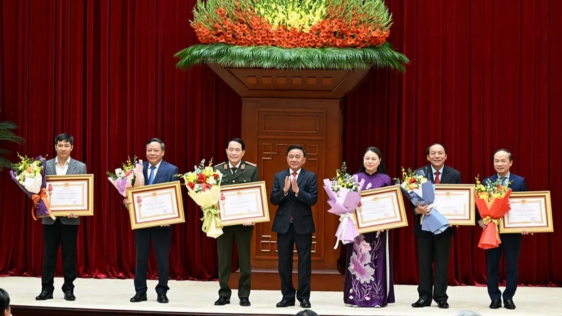 Tiếp tục đưa tinh thần đổi mới, trách nhiệm cao và khí thế Đại hội XIV vào công tác hằng ngày